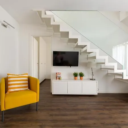 Erkel Rooftop Apartment Budapest