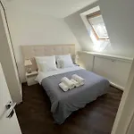 Erkel Rooftop Lägenhet