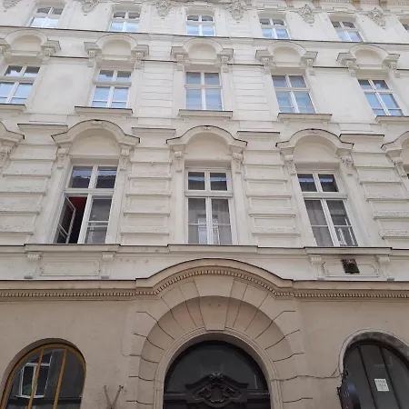 Erkel Rooftop 布达佩斯