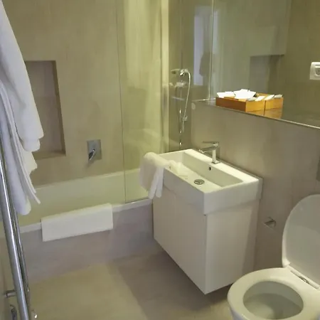 Erkel Rooftop 公寓